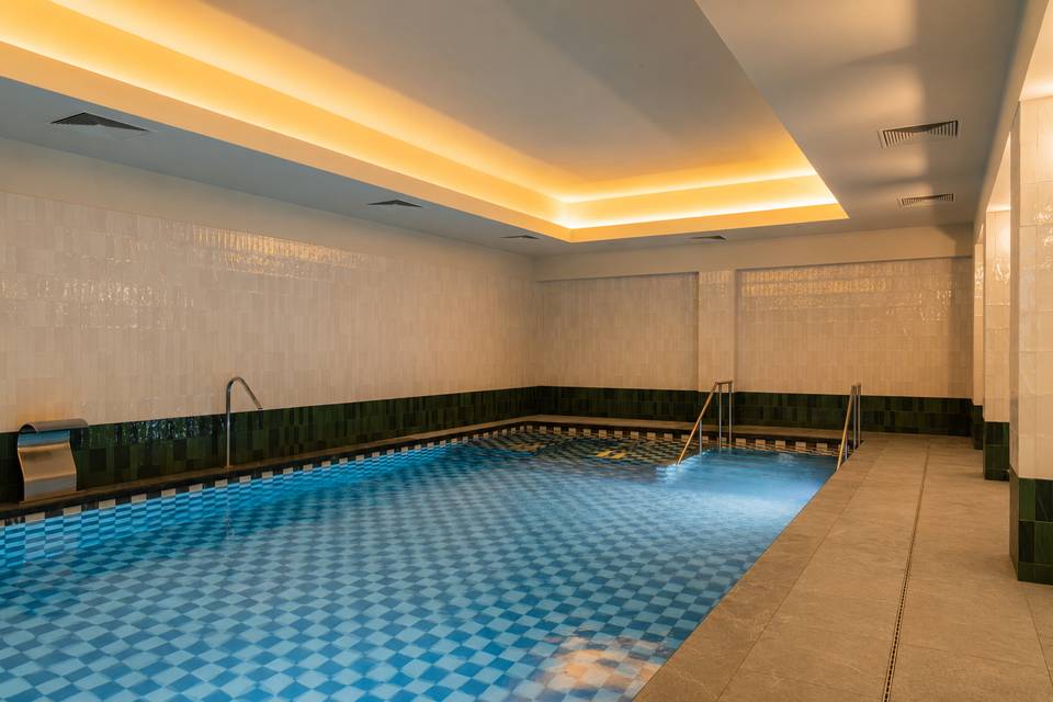SPA - Piscina Interior