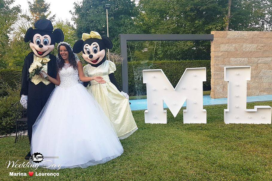 Minnie & mikey + letras