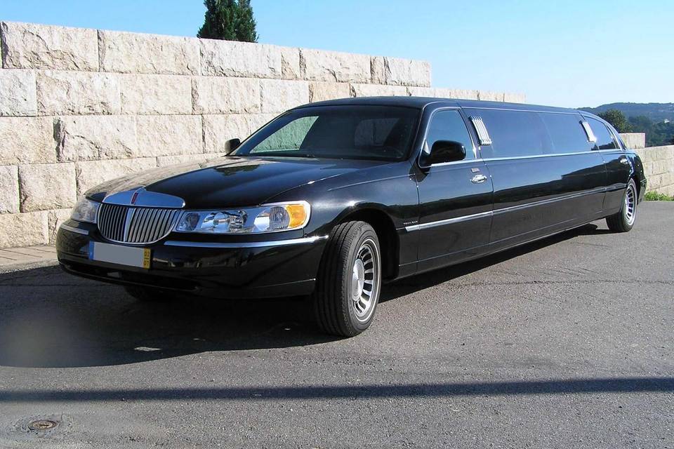 Lincoln Town Car 2003