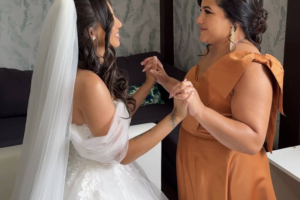 Noiva com sua mãe