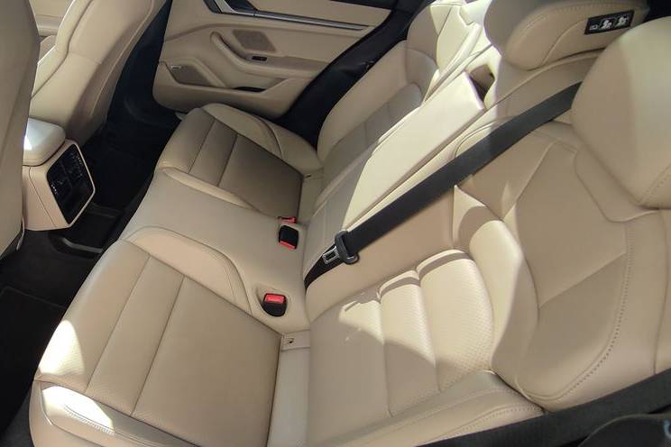 Porsche Taycan Cross Turismo