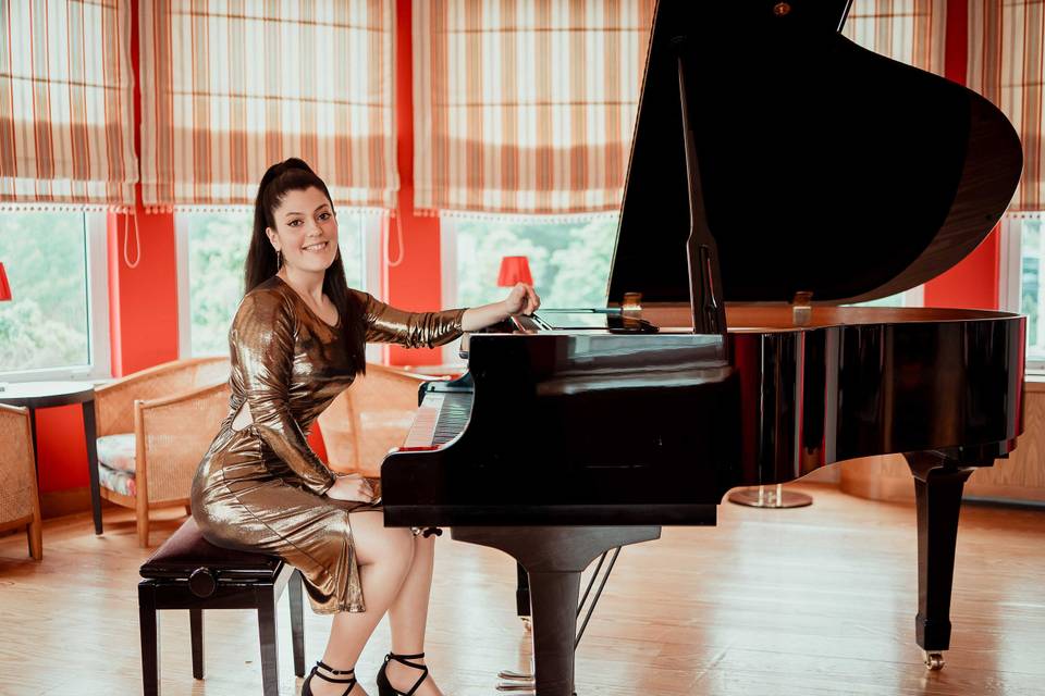 Sara Fernandes Pianista