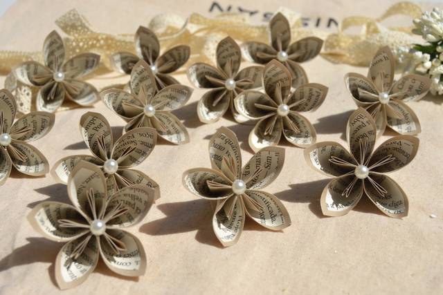 Book Page Origami Flower | Lit