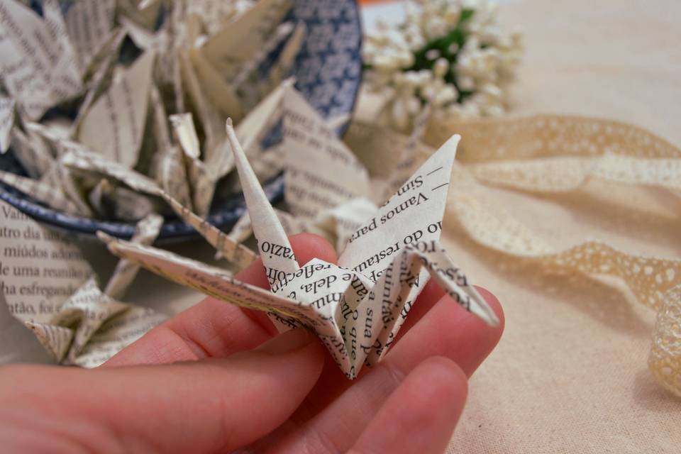 Book Page Origami Tsurus – Set