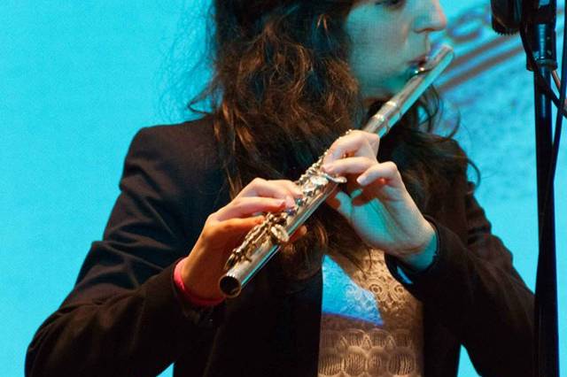 Maria João, na flauta