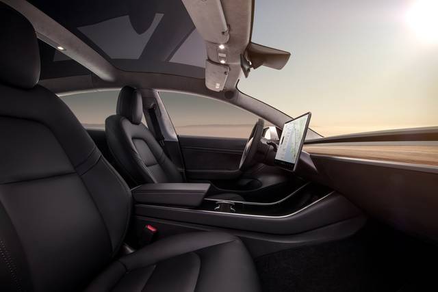 Tesla Model 3 - interior