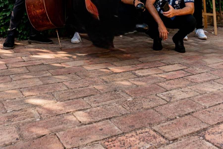 Banda Completa com dançarino