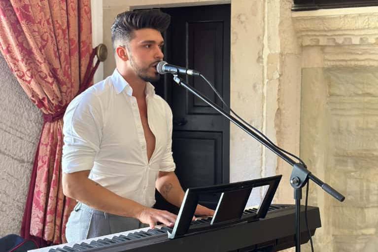 Fernando Almeida Music