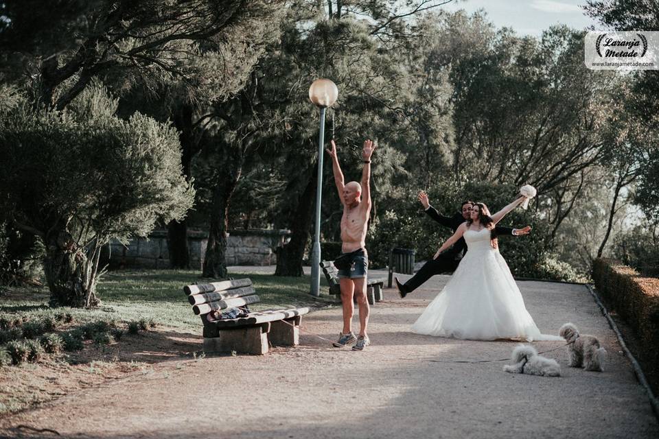 Trash-the-Dress Session