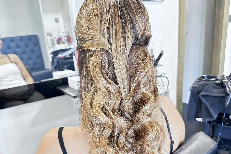 Cabelo semi preso