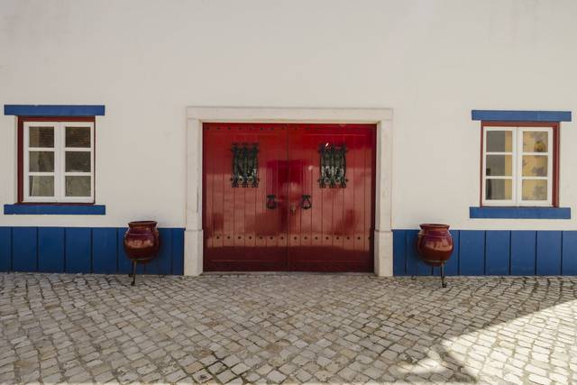 Adega
