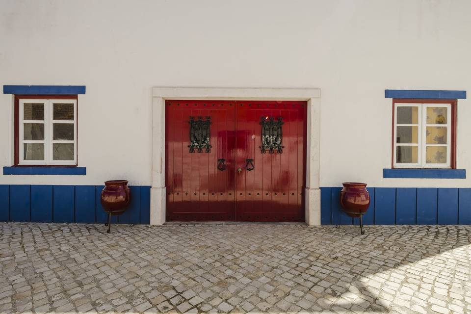 Adega
