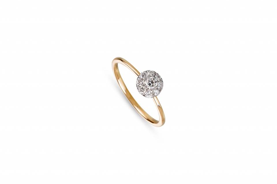 Anel de noivado com diamantes