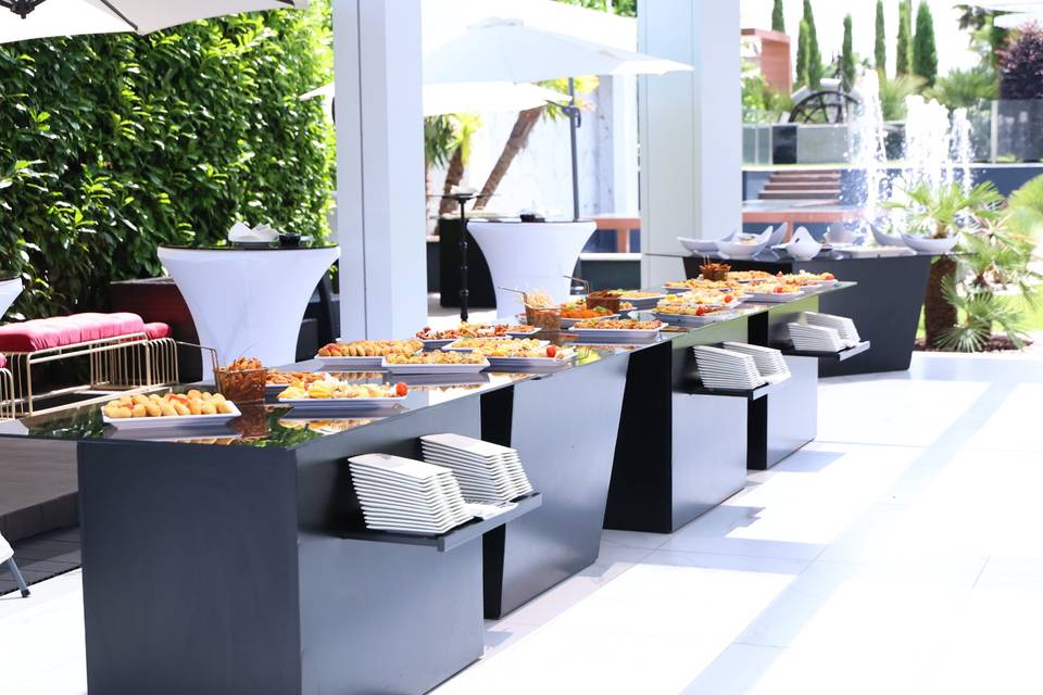 Aperitivos no jardim