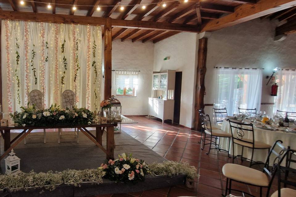 Mesa dos Noivos