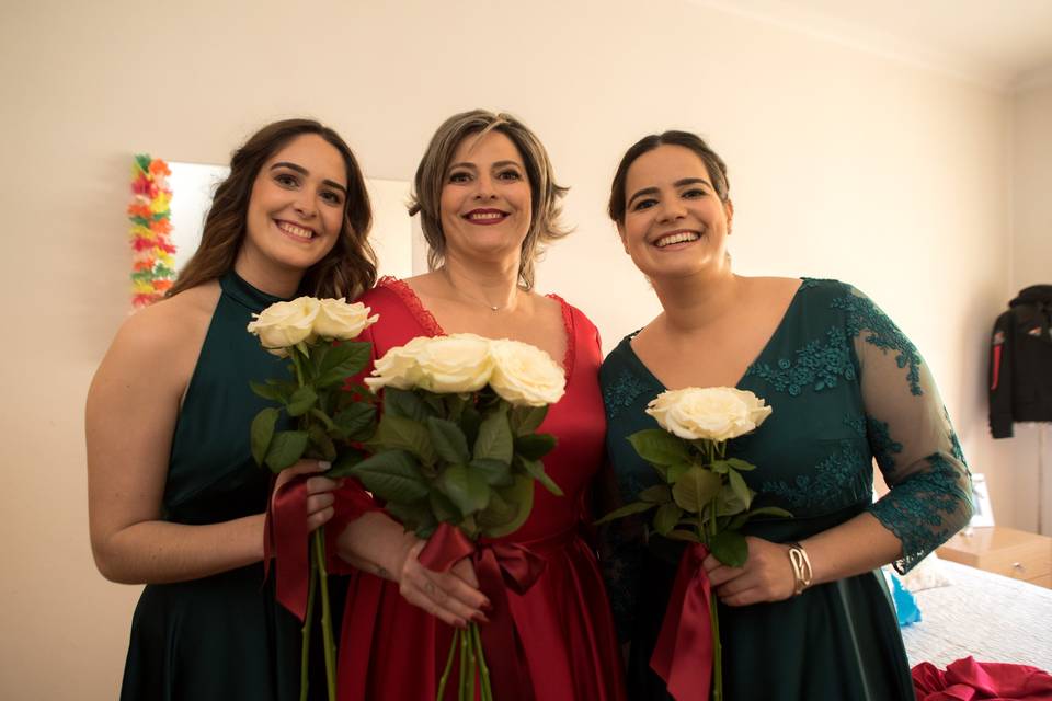 Noiva e damas