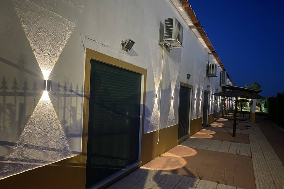 Lateral