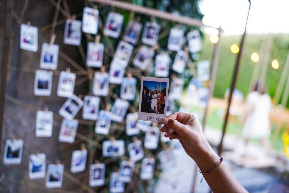 Polaroid GuestBook