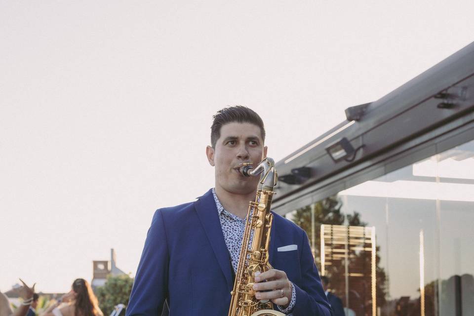 Artur Mendes - Saxofone