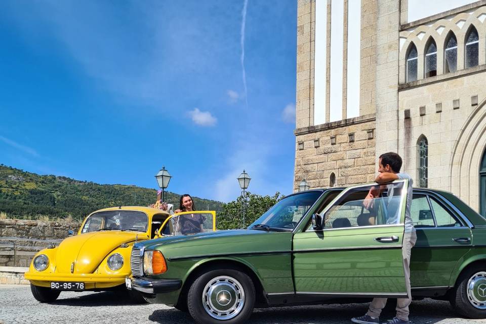 VW Beetle e Mercedes 300D