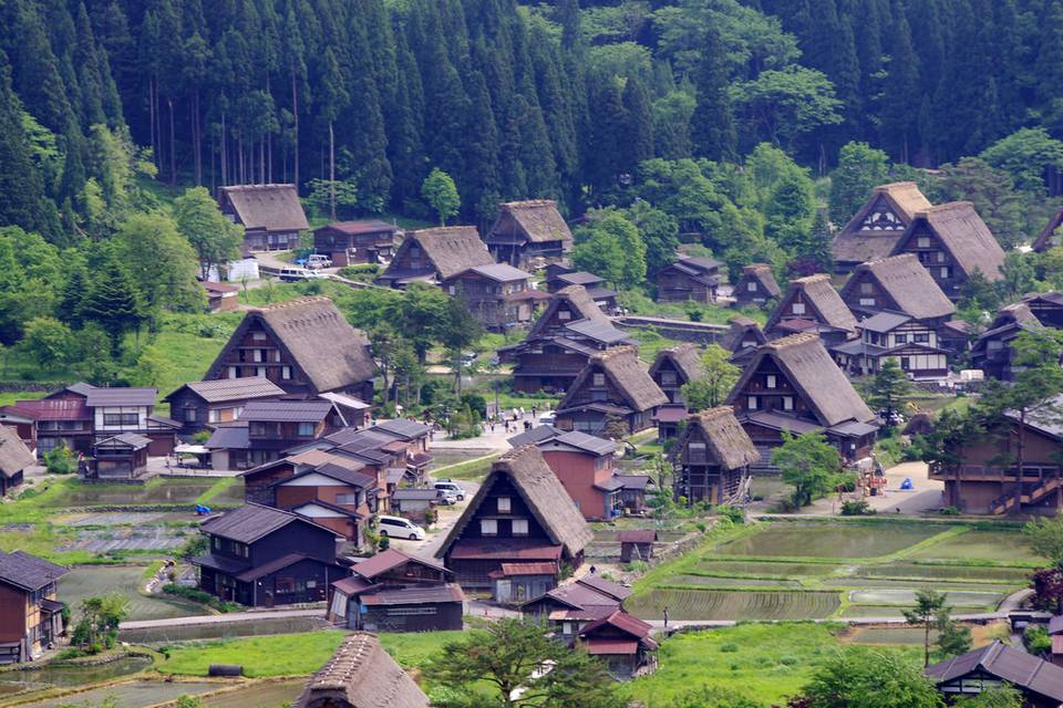Aldeia de Shirakawa-go