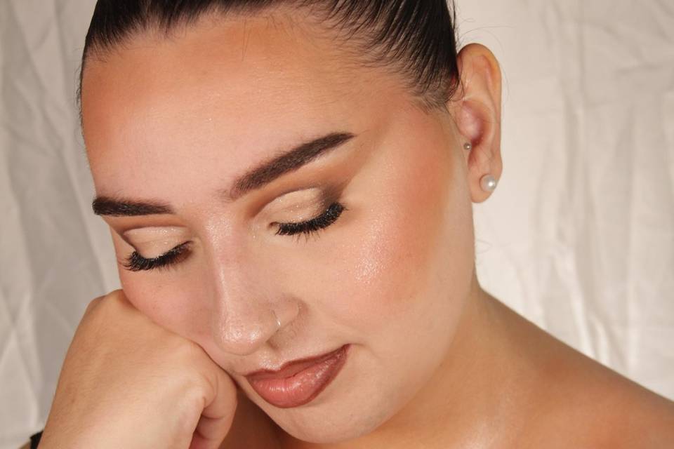 Semi cut crease