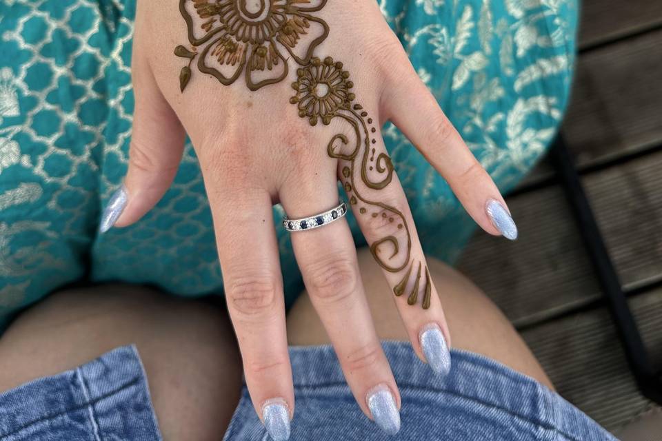 Event henna