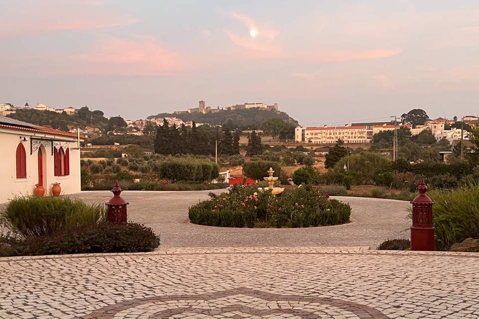 Castelo and rose garden