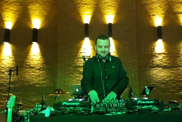 DJ Giovany Ribeiro