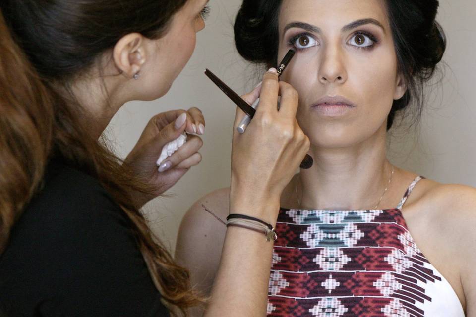 Tatiana Coelho Makeup & Beauty