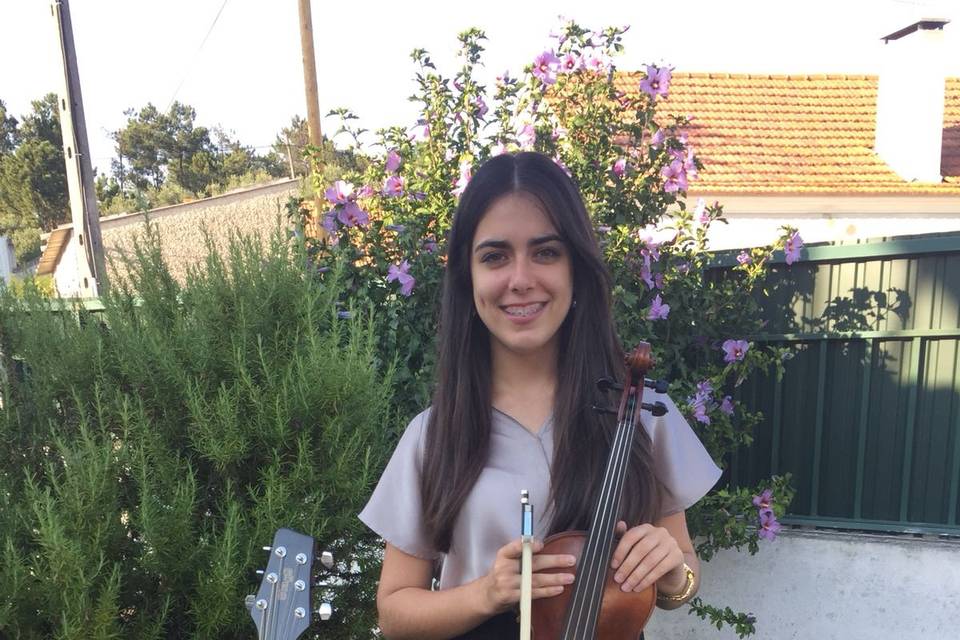 Violino, guitarra, voz