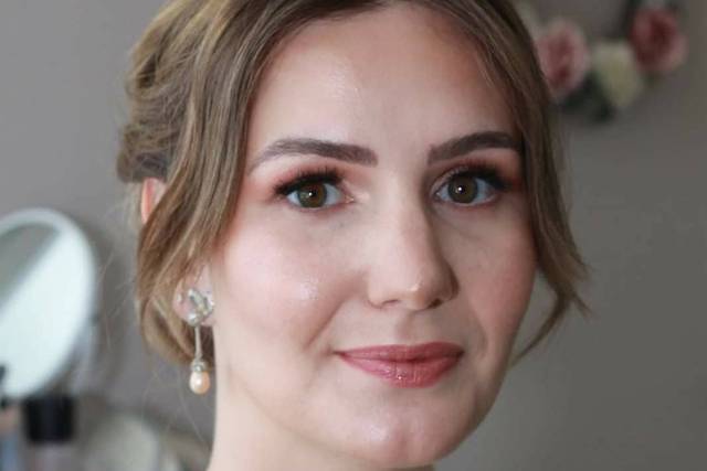 Makeup & hair for the wedding