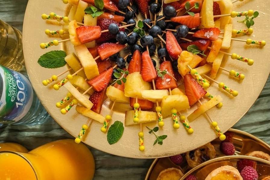 Espetadas de Fruta Fresca