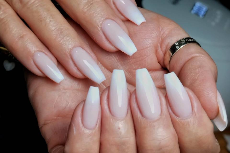 Serviço de unhas completo