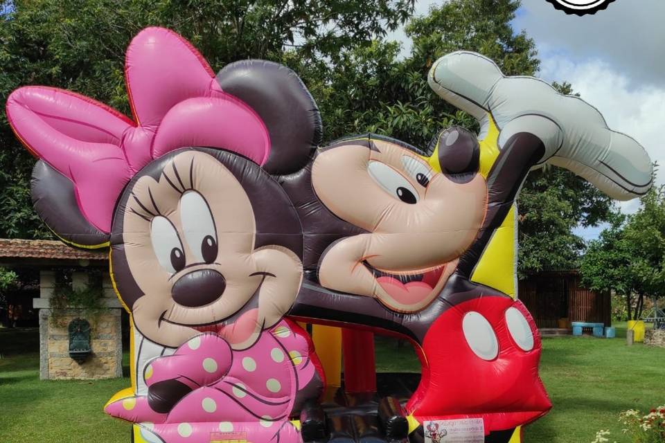 Insuflável mickey e minnie