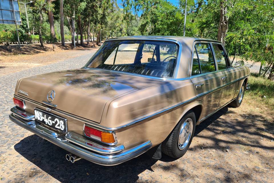 Mercedes 280SE