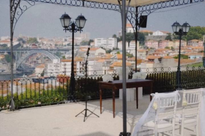 Cerimónia sobre o Porto