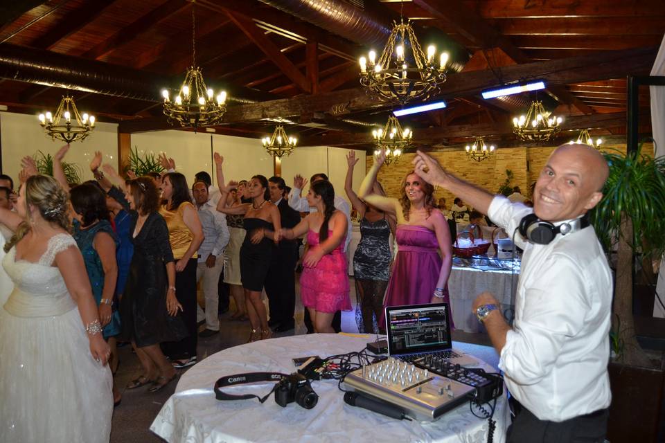 Serviço de dj´s