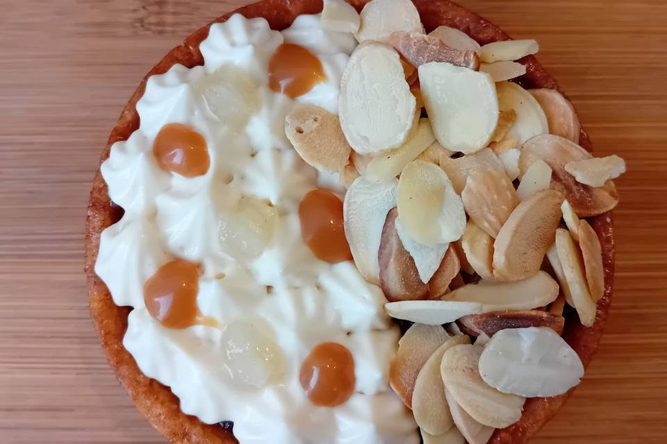 Pêra, caramelo salgado & bauni