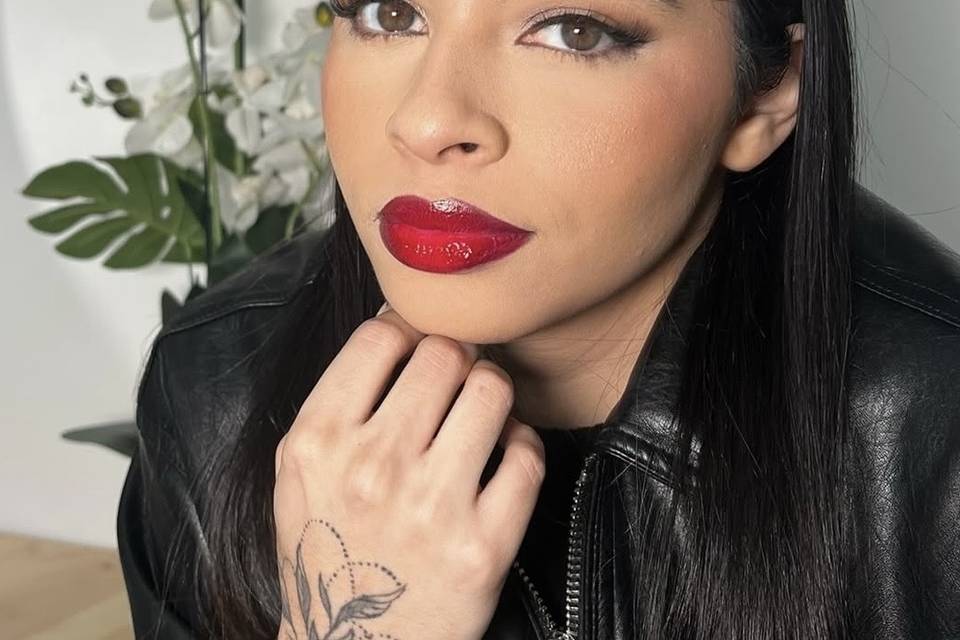 Rosita Sambu