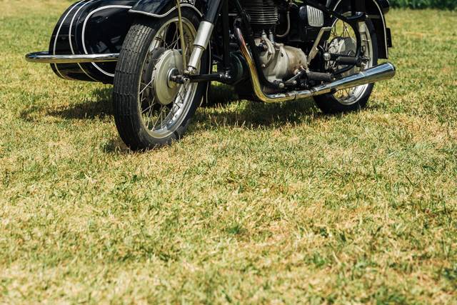 BMW c/ Sidecar