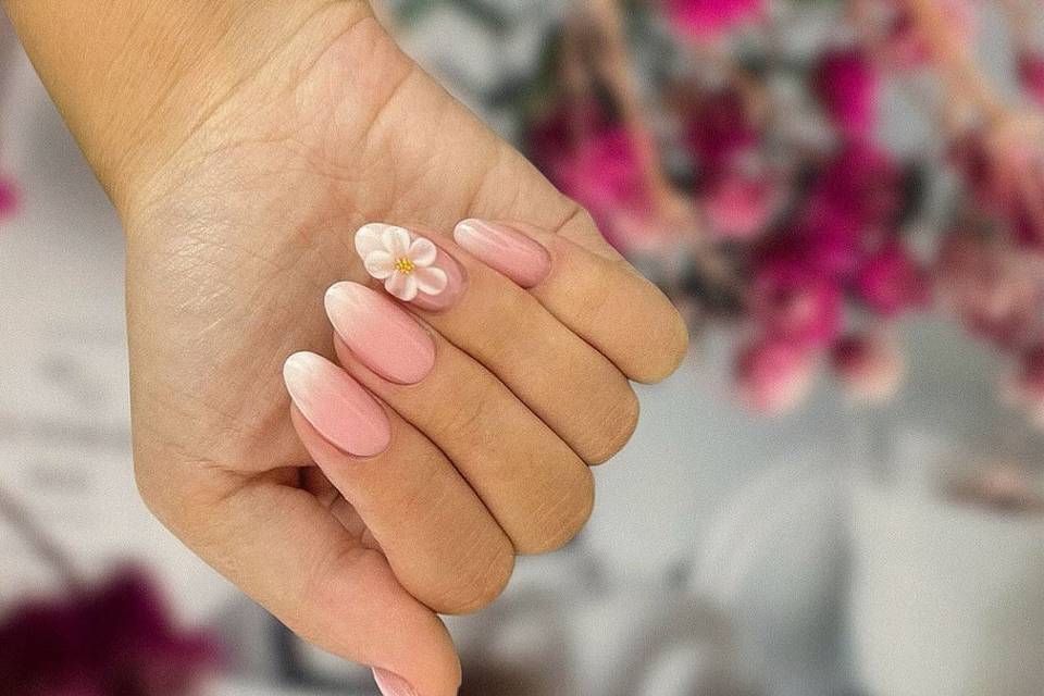 Femi Nail Designer
