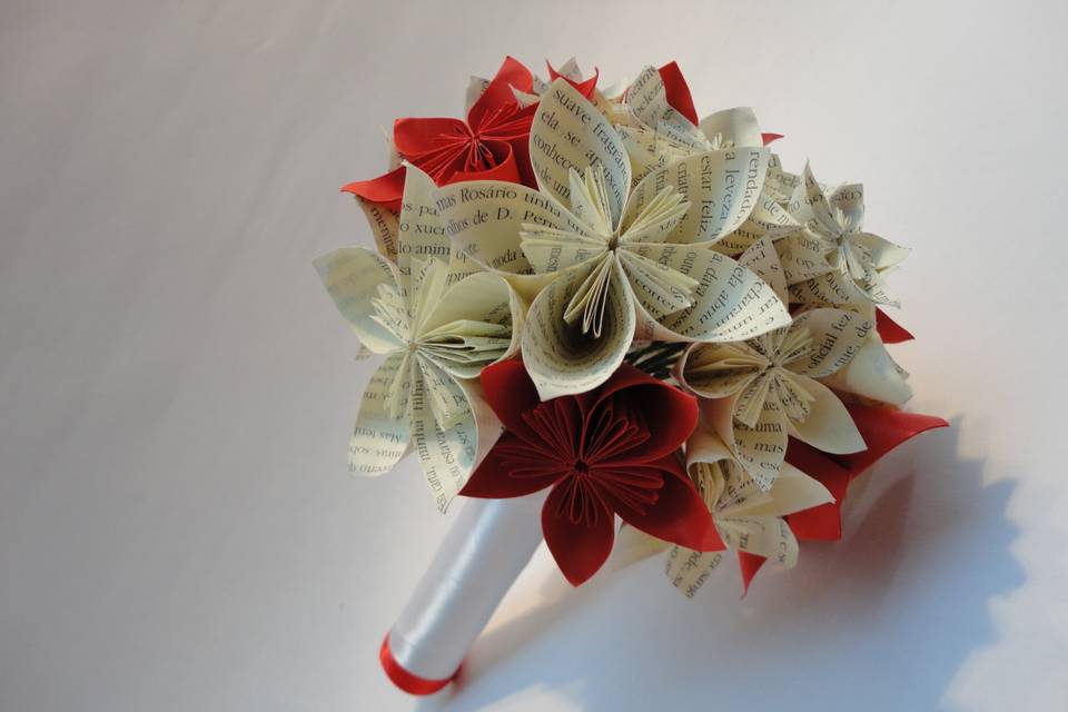 O bouquet de flores em origami