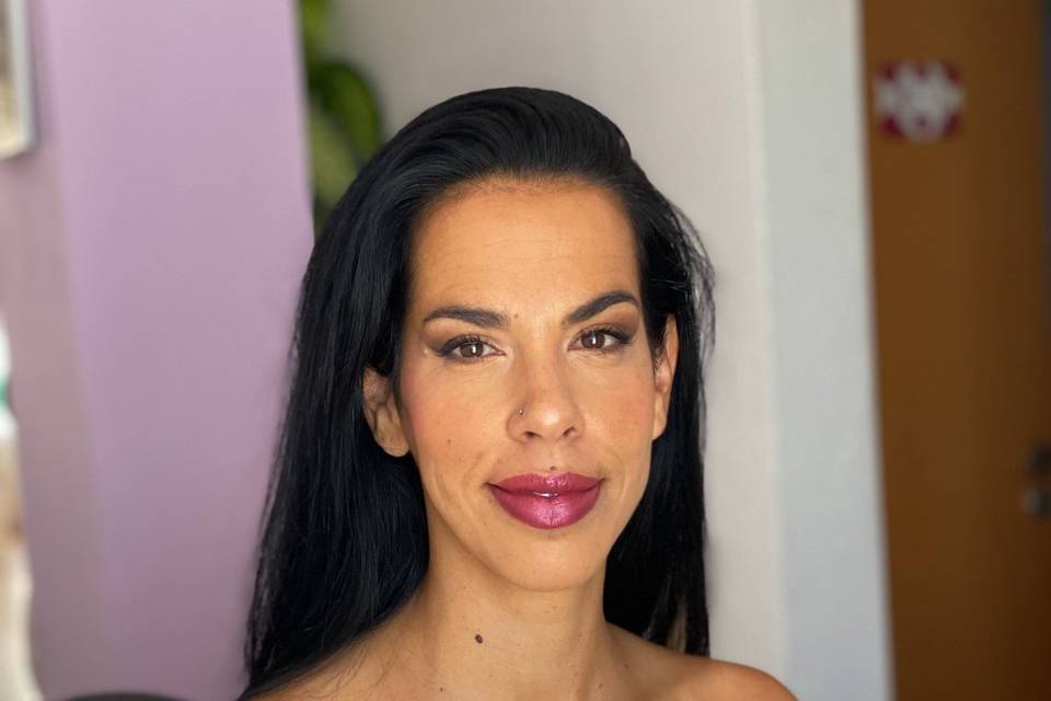 Adriana Reis Makeup Artist