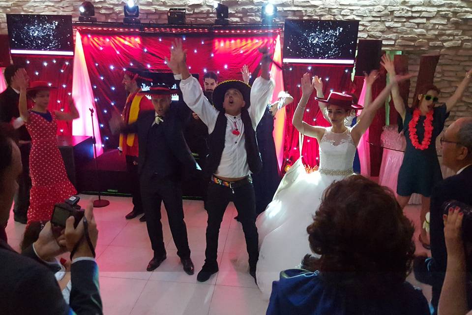 Exclusivo crazydayfiestaspain