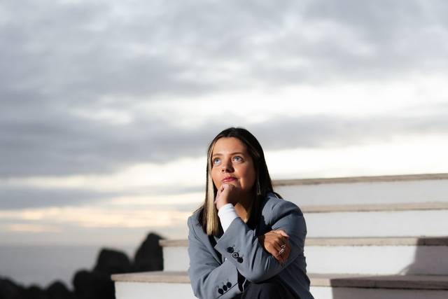 Carolina | Emotional Singer