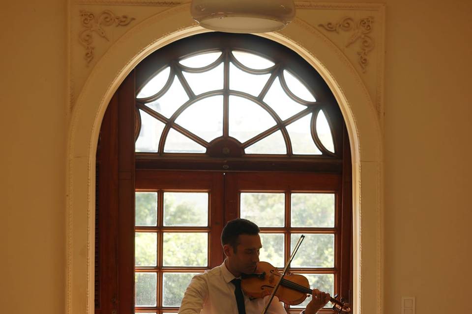 Vítor Sousa - Violino Solo