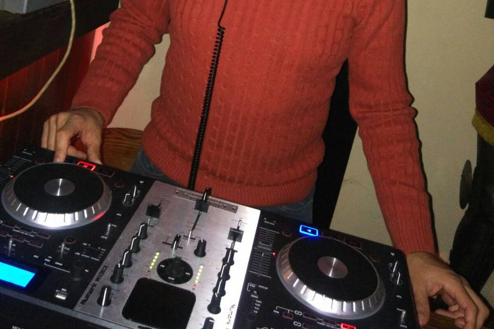 DJ Frade