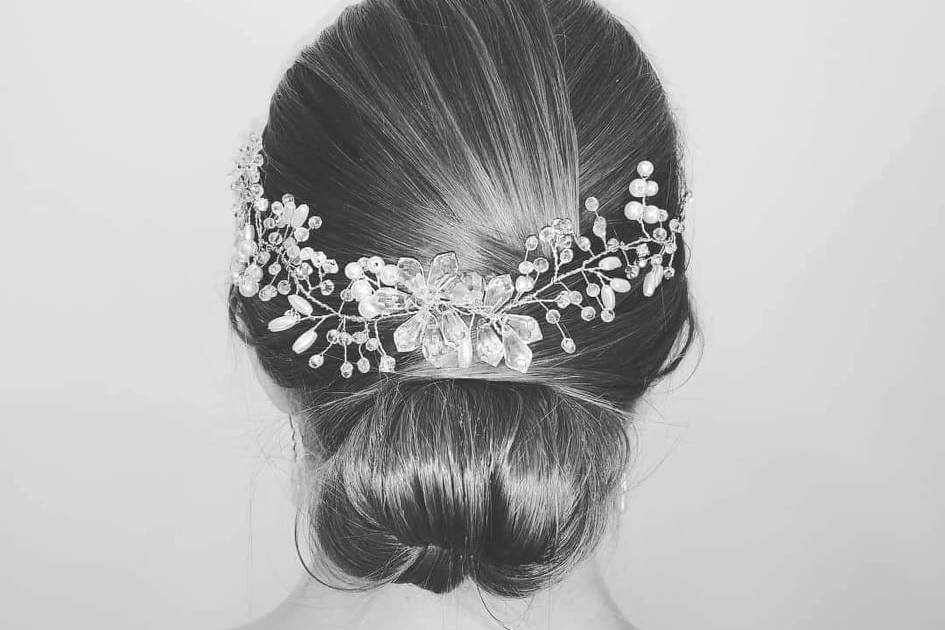 Penteado e acessório personalizado