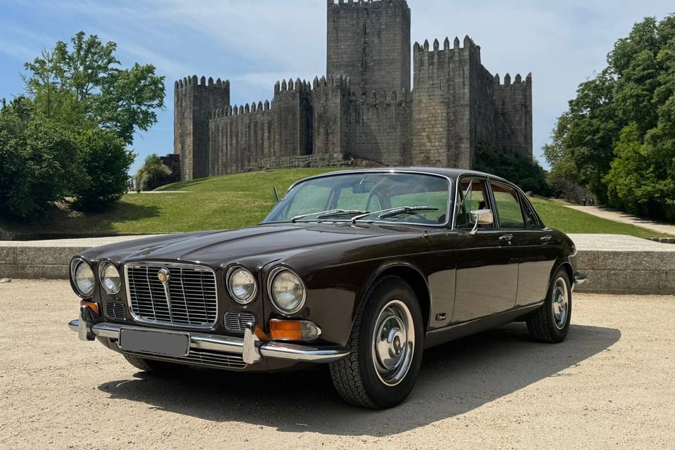 Jaguar XJ6